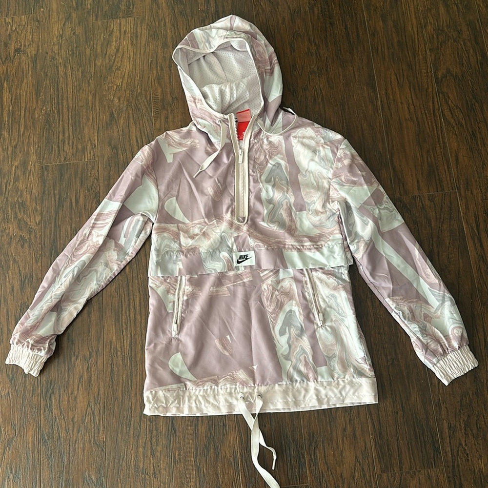Women’s Nike 3/4 Zip Pullover Windbreaker
